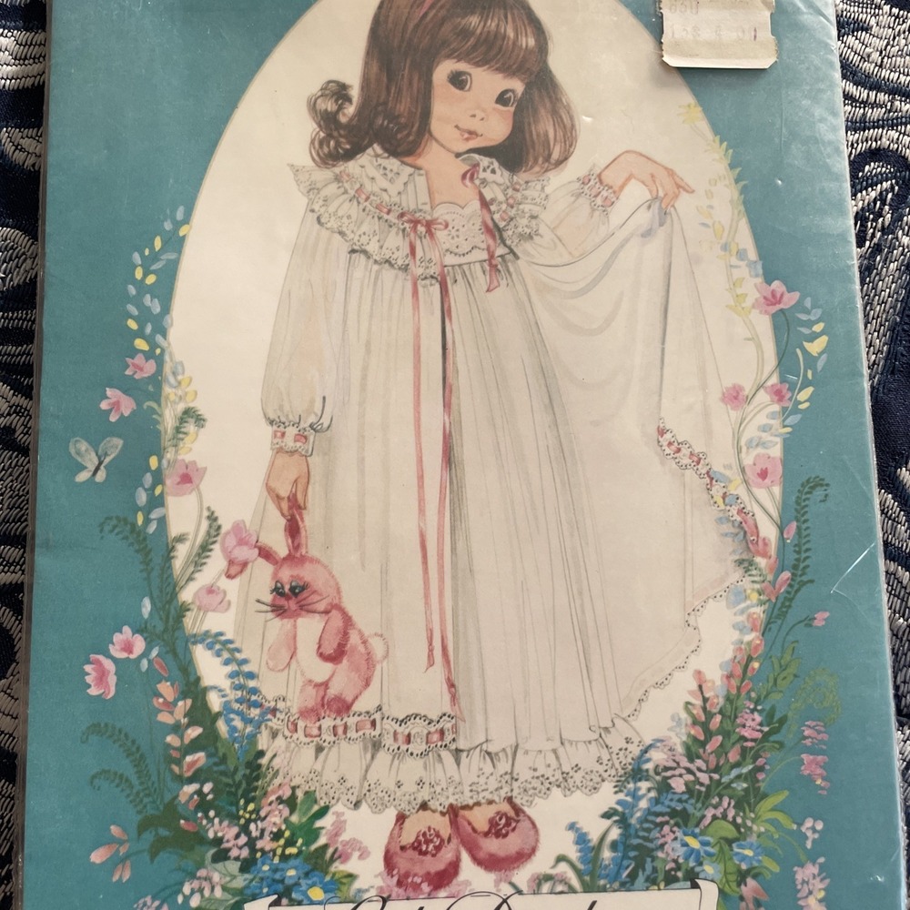 Little Darlings‎ Enchanted Forest Pattern 110 VTG 1981 Girls 3-6 Nightgown Robe - Picture 12 of 12